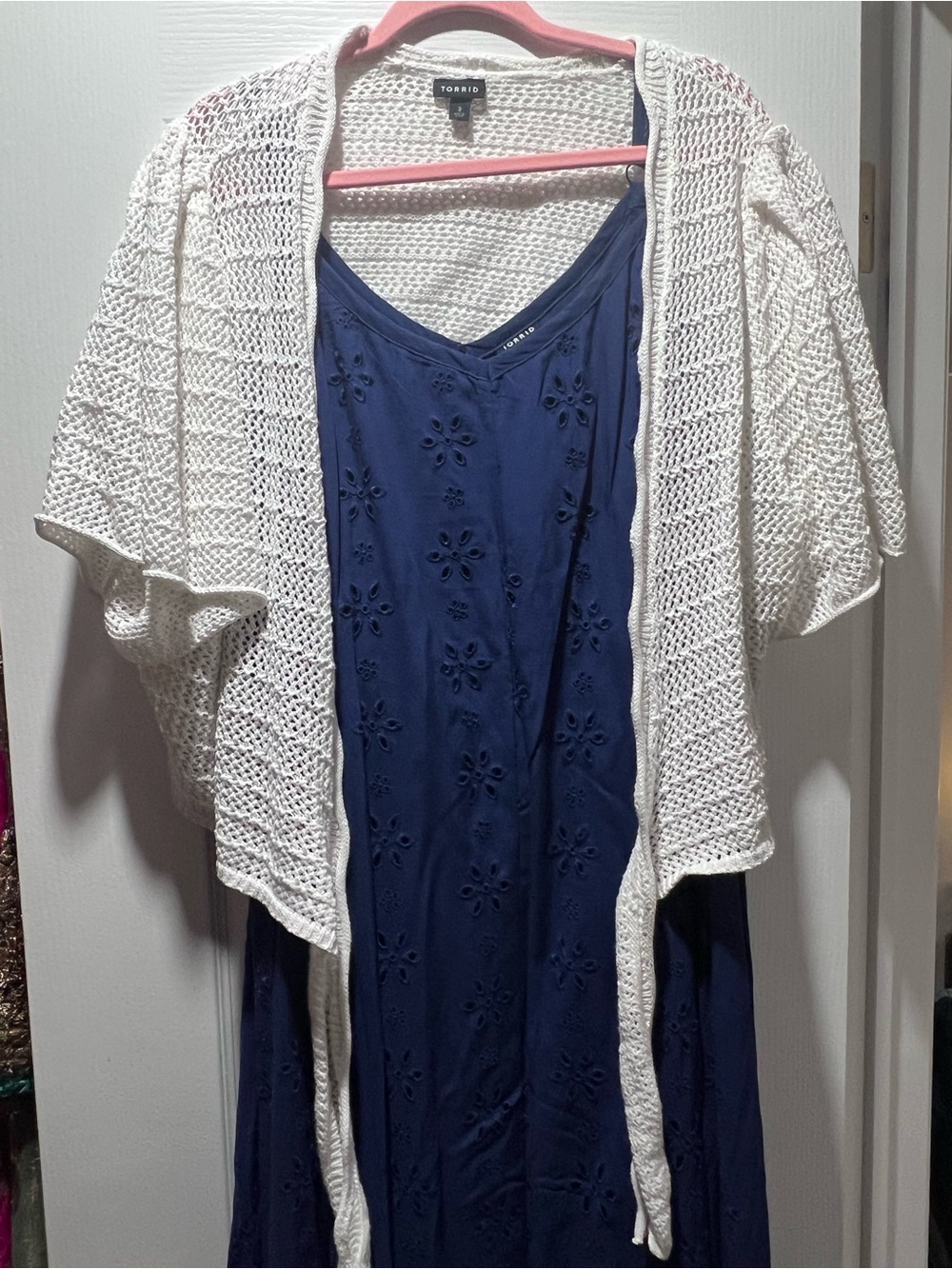 torrid White Open-Knit Cropped Cardigan